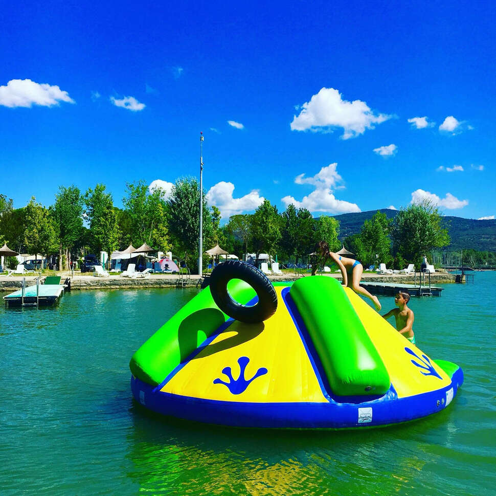 Een foto van Camping Village Punta Navaccia
