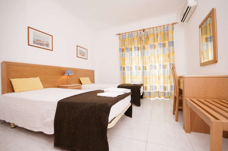 Een foto van Plaza Real Aparthotel