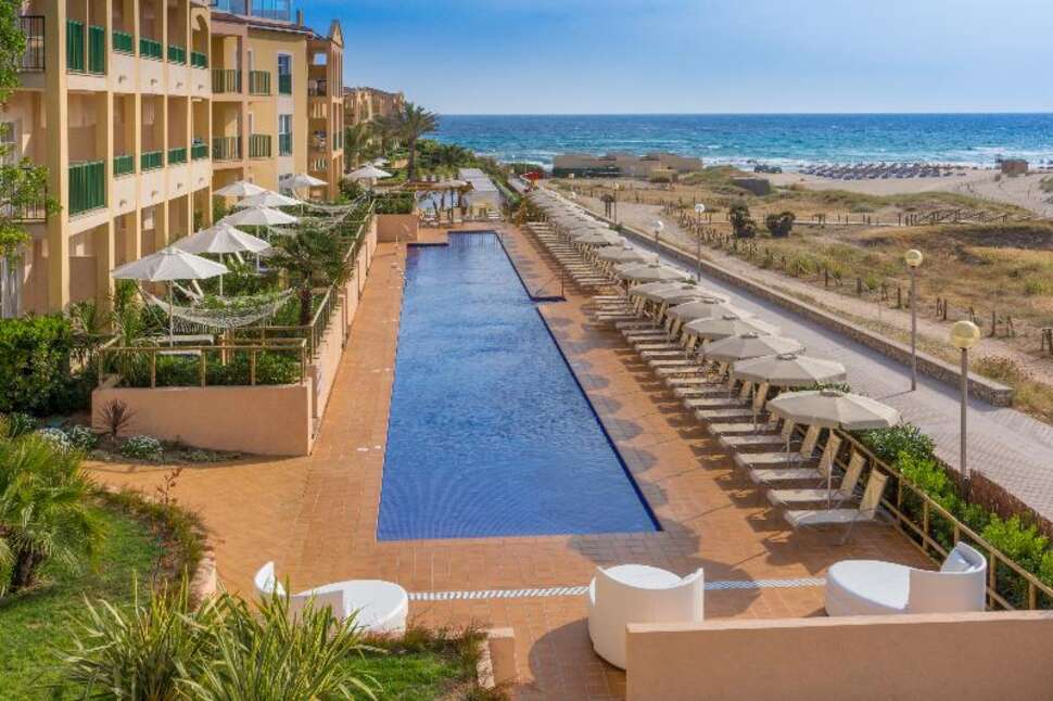 Een foto van Hotel Zafiro Cala Mesquida