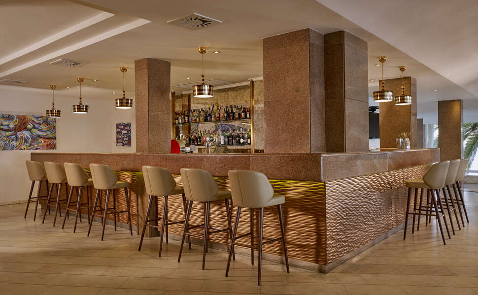 Een foto van de faciliteiten bij Holiday Inn Algarve Armacao de Pera