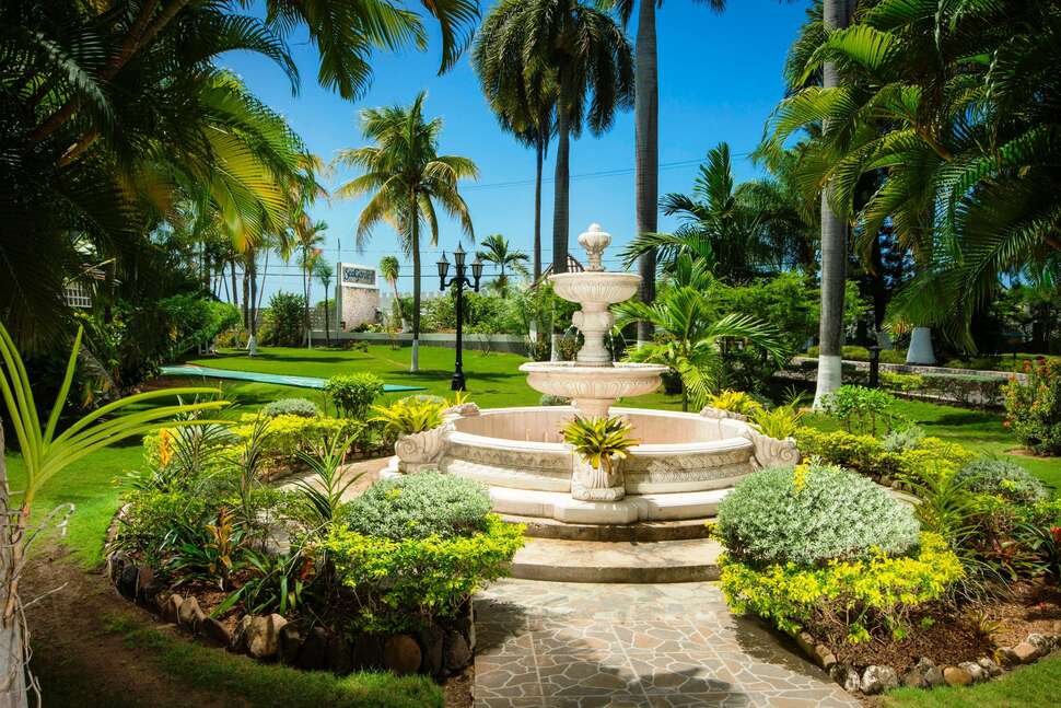 Een foto van SeaGarden Beach Resort