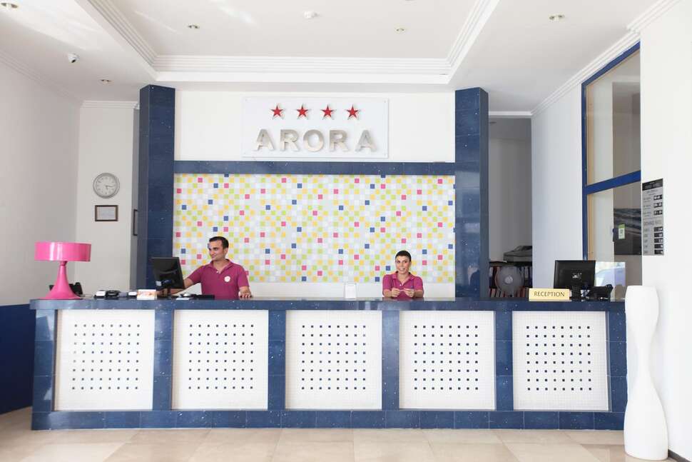 Een foto van het interieur van Hotel Arora