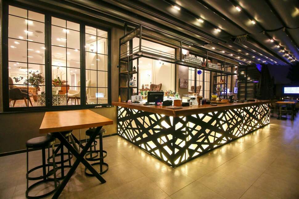 Ein Foto Aurasia Beach Hotel