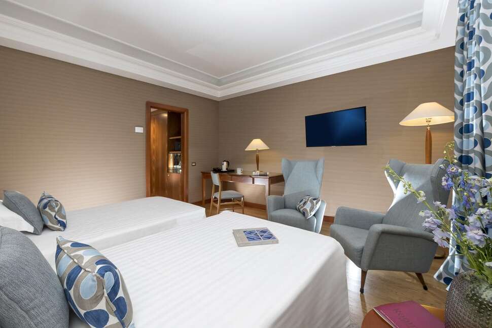Een foto van Royal Continental Hotel