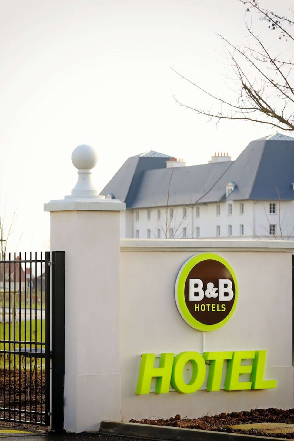 Ein Foto von der Außenansicht des B&B Hotel Disneyland® Paris