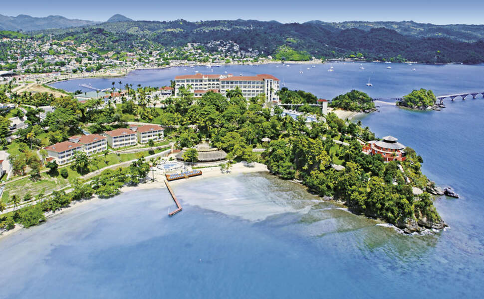 Een foto van de buitenkant van Grand Bahia Principe Cayacoa