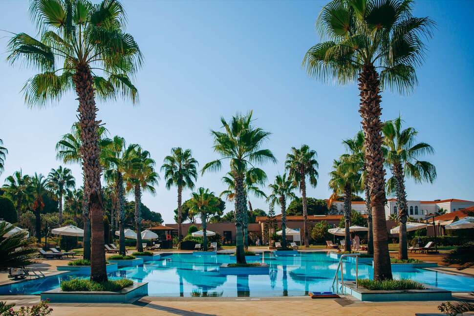 Een foto van het zwembad bij IC Hotels Residence