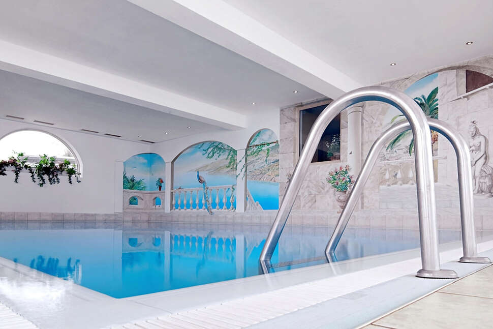 Een foto van het zwembad bij Hotel Regina