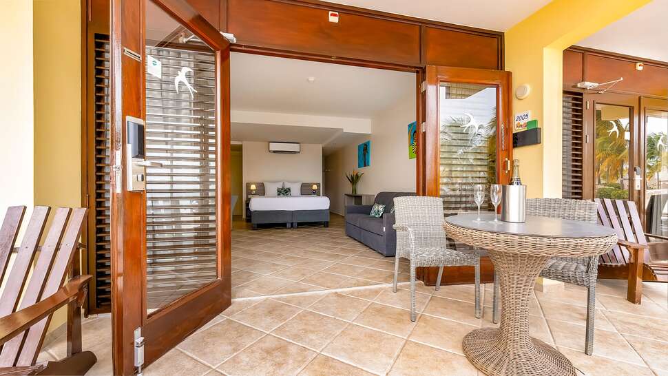 Een foto van LionsDive Beach Resort