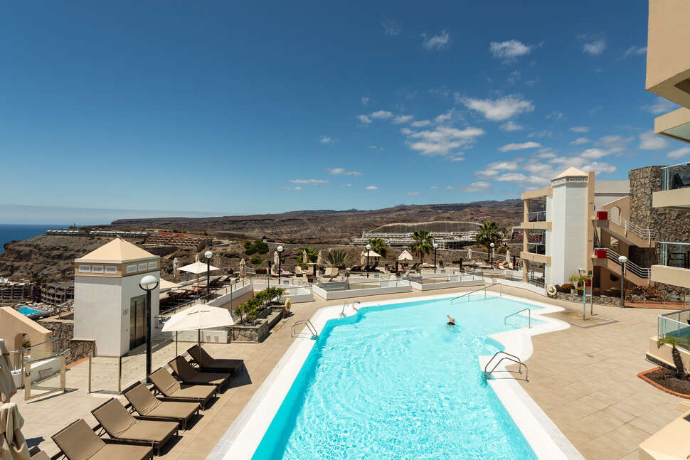Een foto van het zwembad bij Holiday Club Vista Amadores