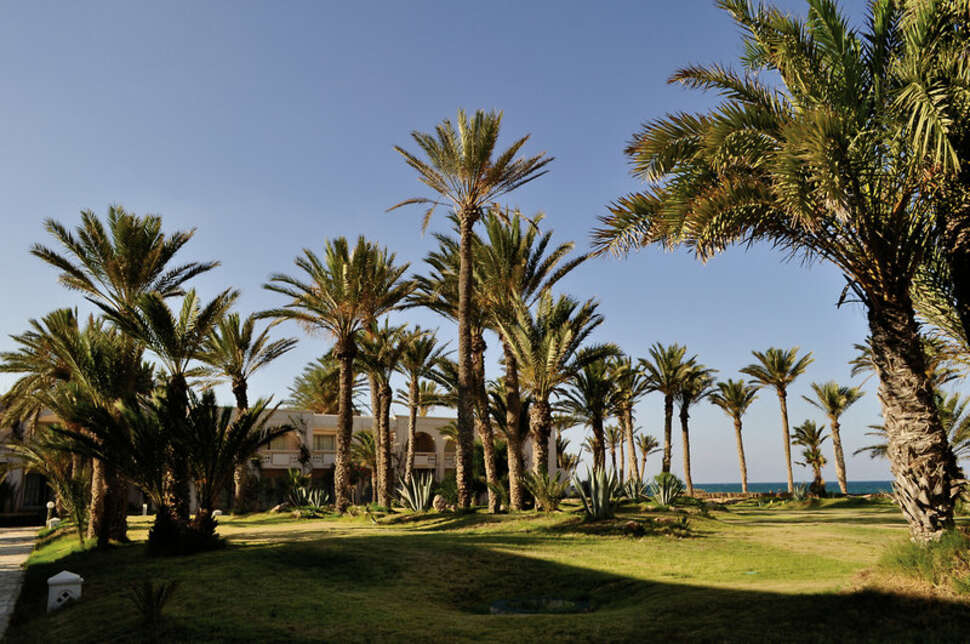 Een foto van het terras bij Zita Beach Resort