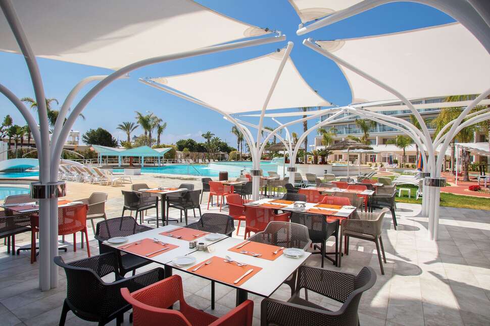 Een foto van de faciliteiten bij Faros Hotel