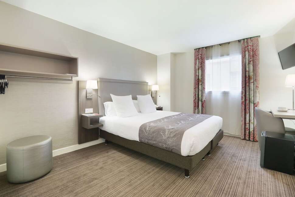 Ein Foto Hotel Beaugrenelle Tour Eiffel