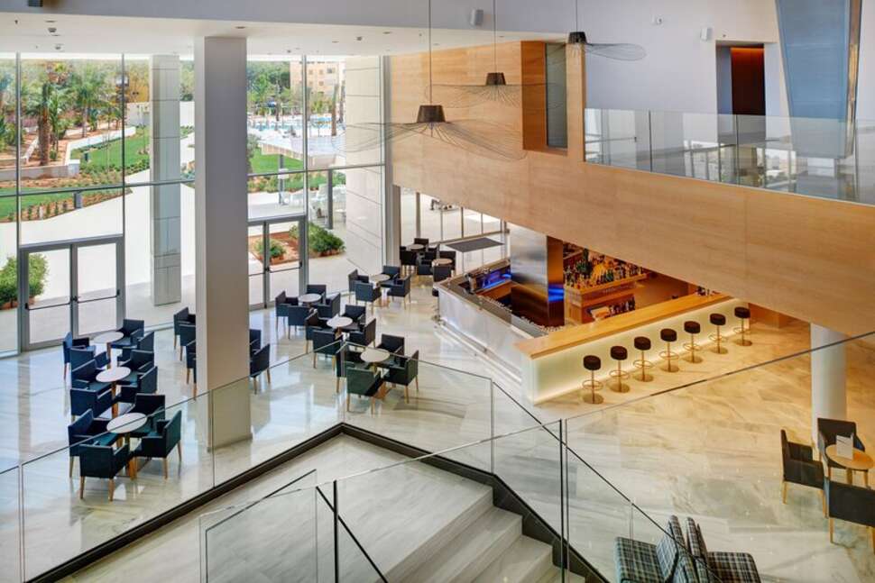 Een foto van het interieur van Hipotels Gran Playa de Palma