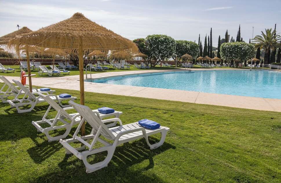 Een foto van Hotel Ilunion Alcora Sevilla