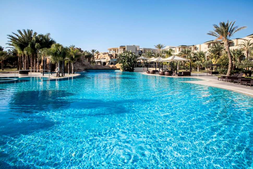 Een foto van het zwembad bij The Russelior Hotel & Spa