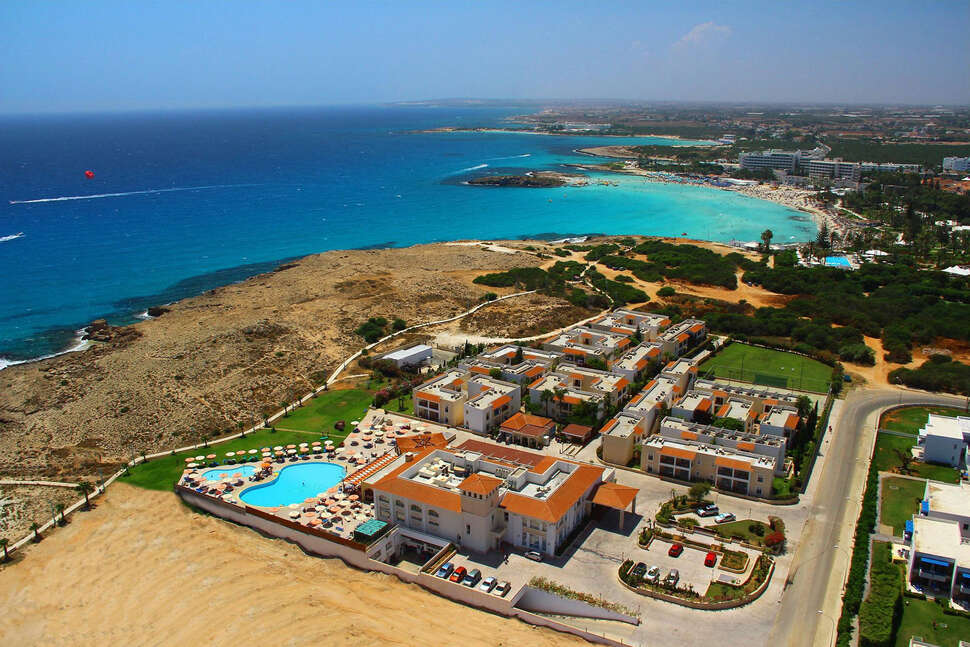 Een foto van een overzicht van Aktea Beach Village