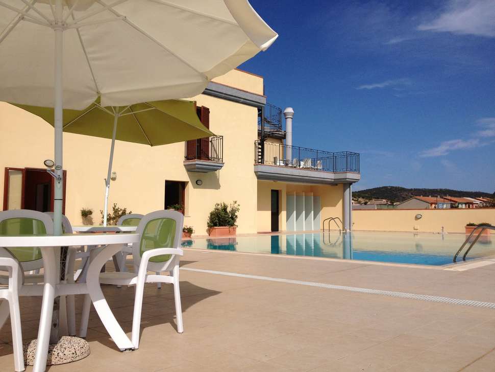 Ein Foto vom Pool im Residence Le Fontane