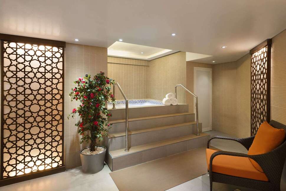 Een foto van de faciliteiten bij Ramada by Wyndham Abu Dhabi Corniche