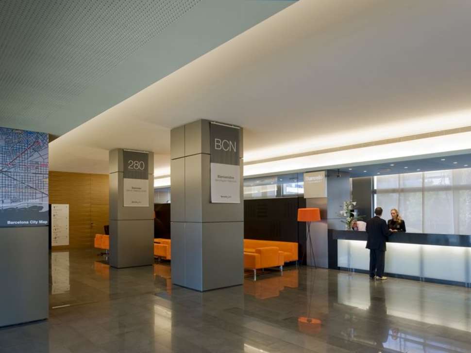 Een foto van het interieur van Occidental Atenea Mar