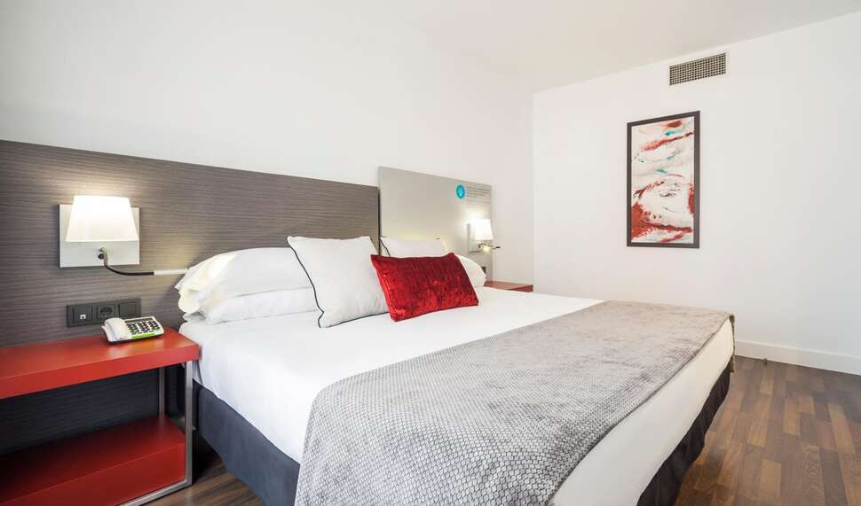Een foto van Hotel Ilunion Suites Madrid