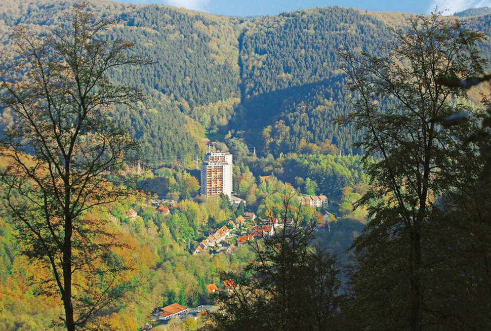 Een foto van de buitenkant van Panoramic - Ihr Aparthotel im Harz