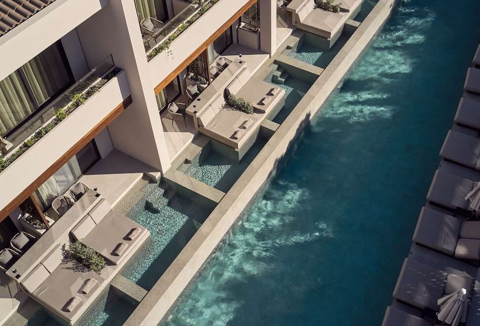 Een foto van het zwembad bij Contessina Hotel