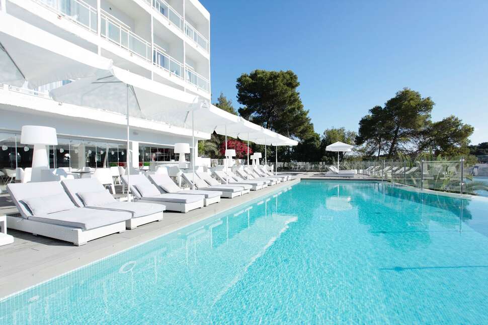 Accommodatie foto: Grupotel Ibiza Beach Resort