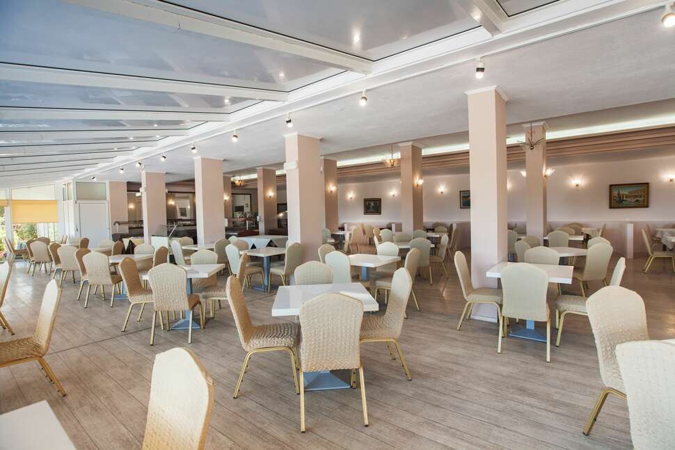 Een foto van de faciliteiten bij Golden Alexandros Hotel