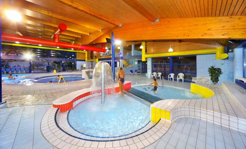 Een foto van het zwembad bij Resort Spindl