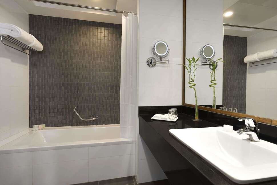 Een foto van Ramada by Wyndham Abu Dhabi Corniche