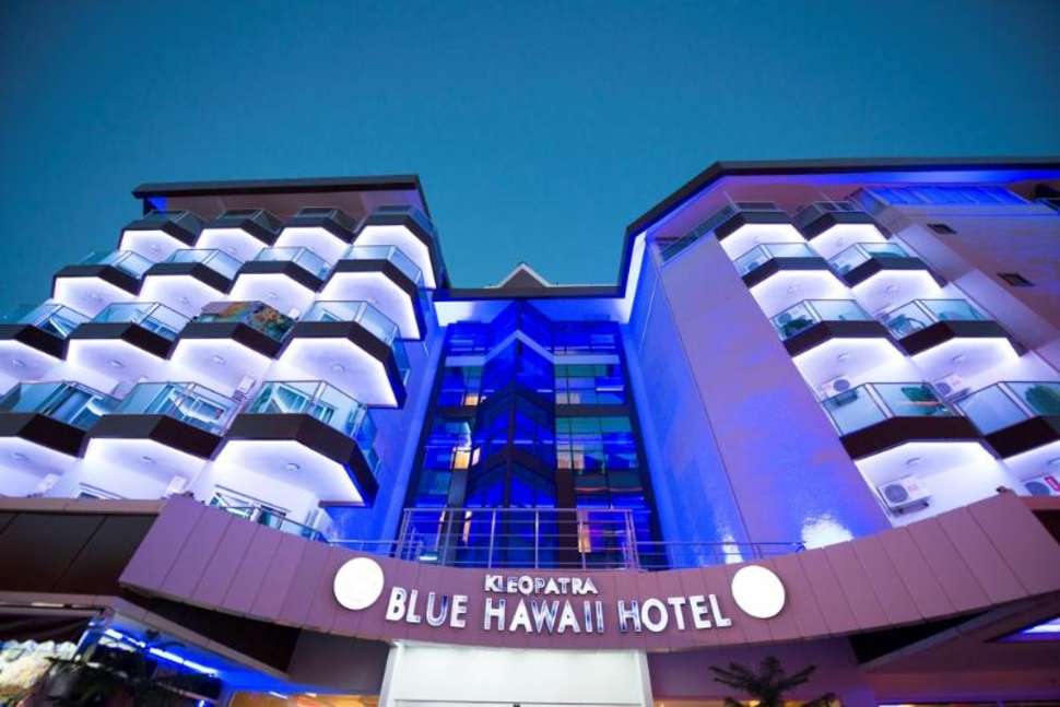 Ein Foto von der Außenansicht des Kleopatra Blue Hawaii
