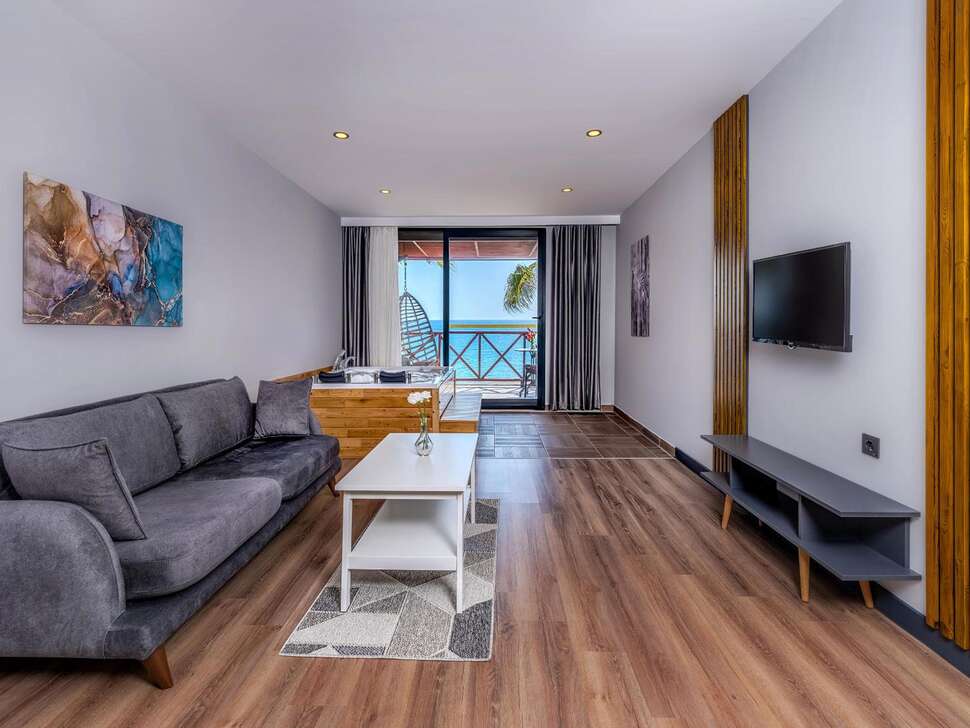 Ein Foto Adora Calma Beach Hotel