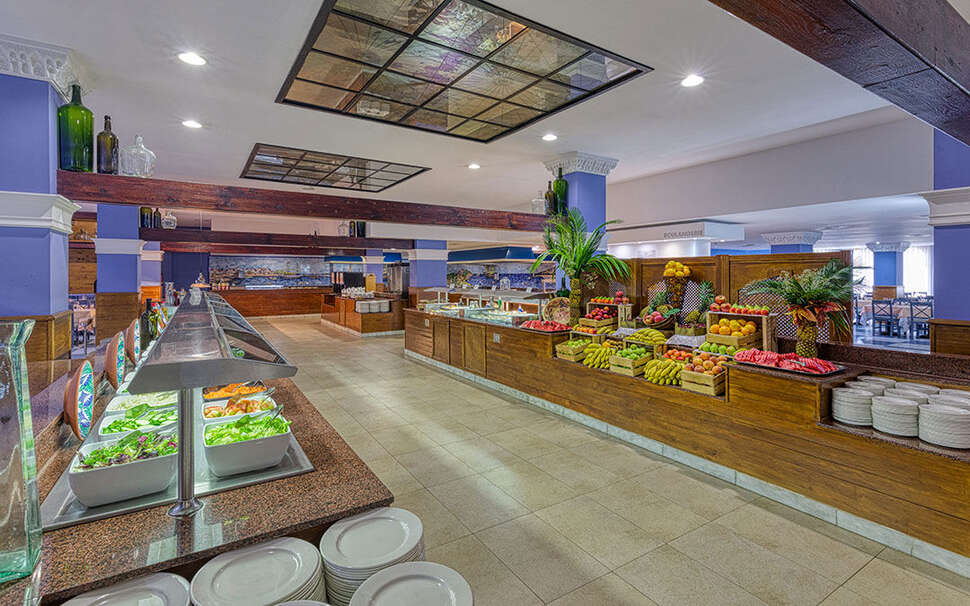 Een foto van de faciliteiten bij Playacalida Hotel