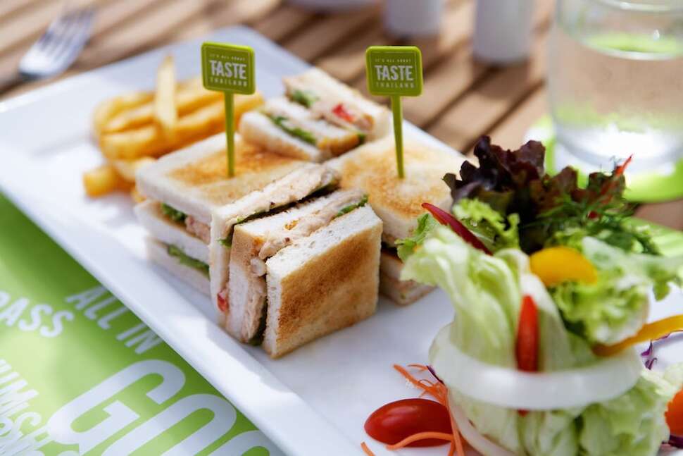 Ein Foto Ibis Bangkok Sathorn