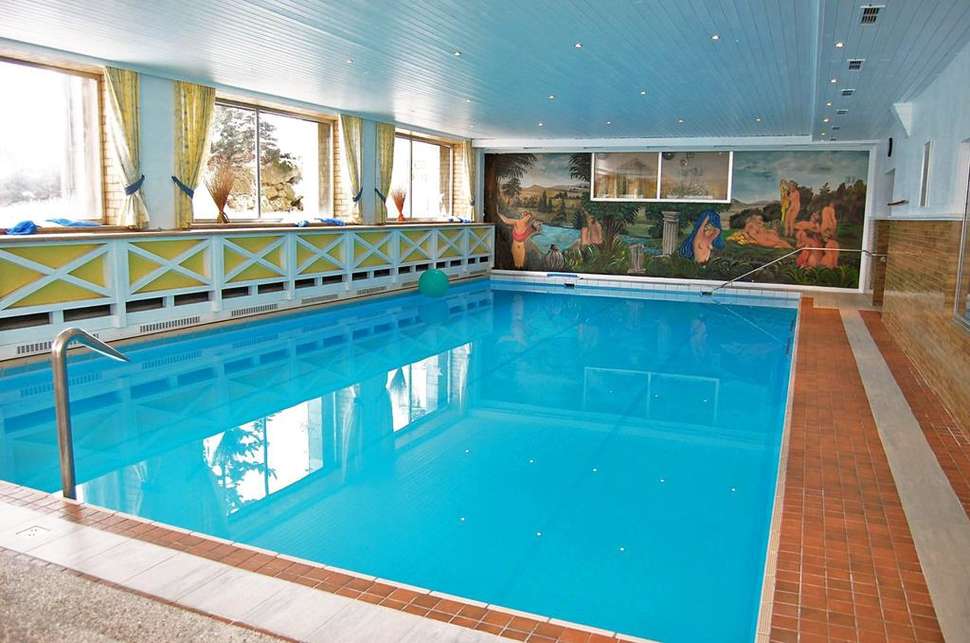 Een foto van het zwembad bij Aktivhotel Karla