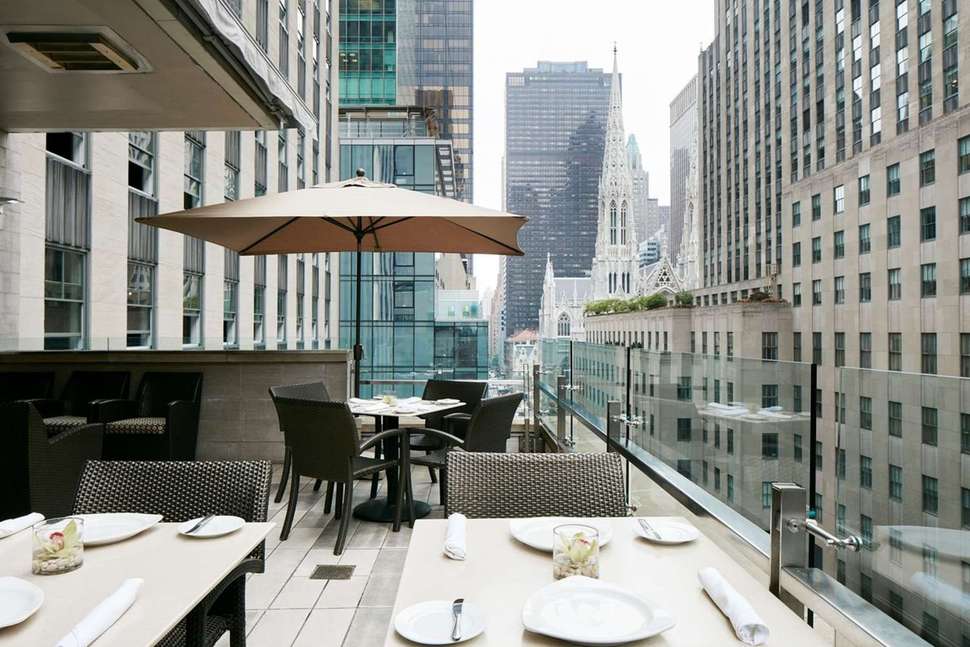 Ein Foto DoubleTree by Hilton New York Midtown Fifth Ave