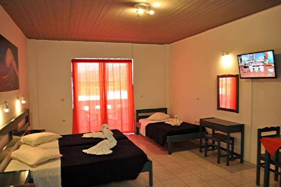 Ein Foto Bouradanis Village Hotel