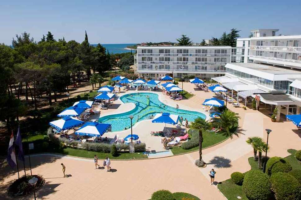 Ein Foto vom Pool im Laguna Maradiso Hotel by Aminess