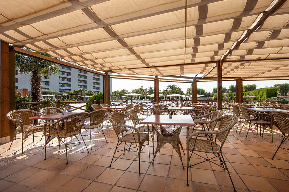 Ein Foto von der Terrasse im Mediterraneo Park & Hotel