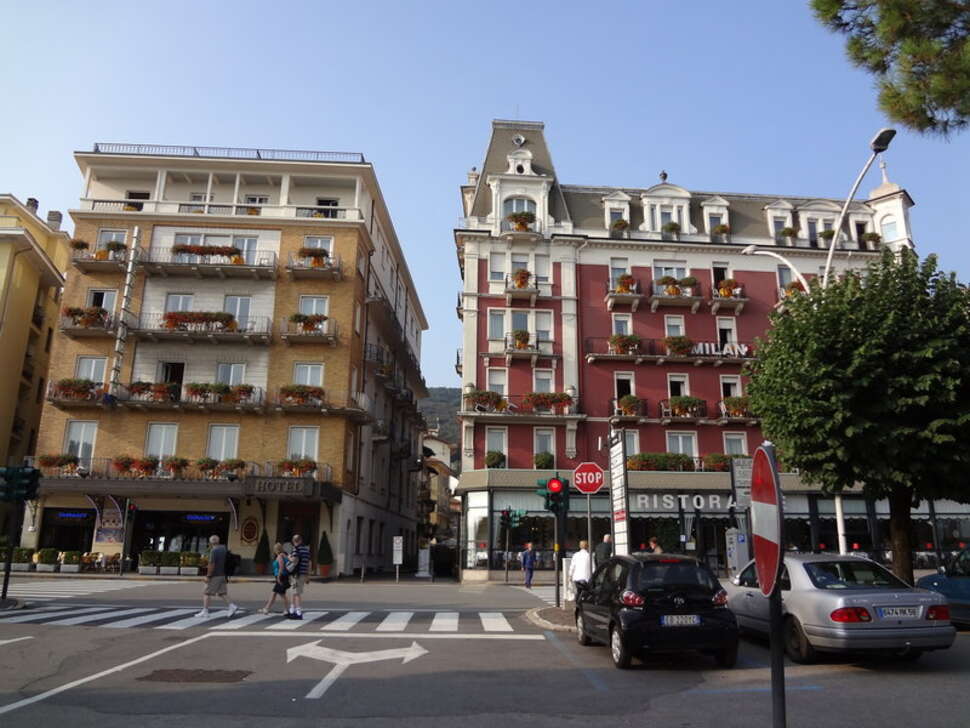 Een foto van de buitenkant van Hotel Milan Speranza au Lac