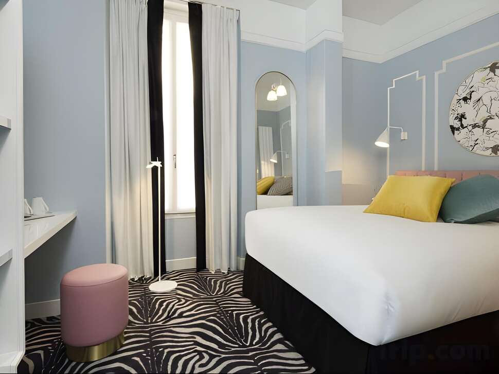Ein Foto Hotel Pastel Paris