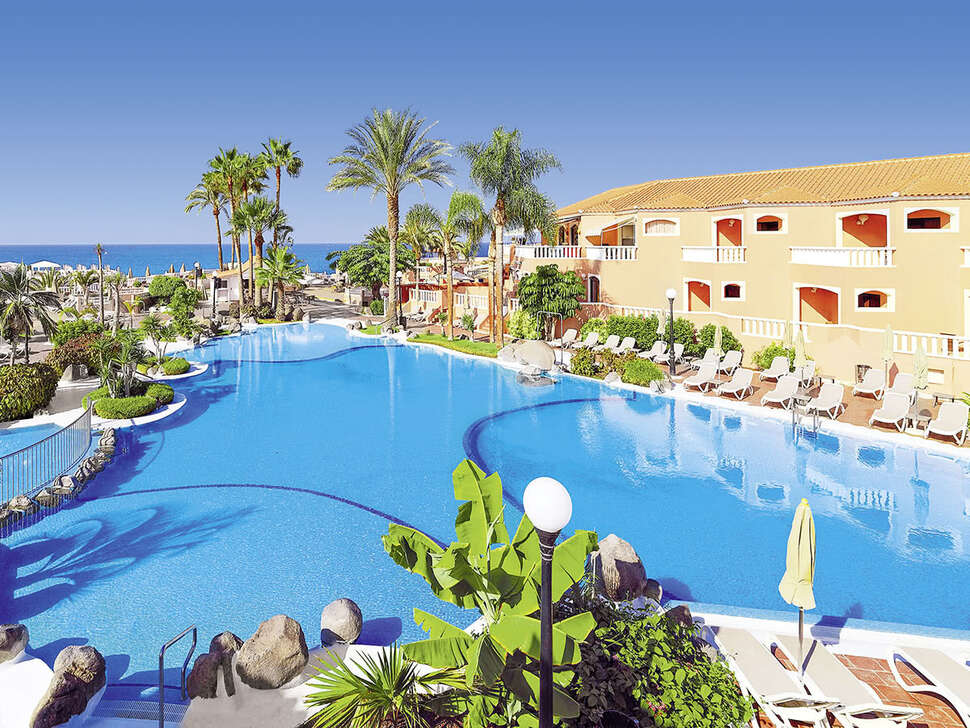 Een foto van het zwembad bij Sol Sun Beach