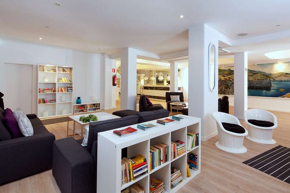 Een foto van het interieur van Whala!Beach