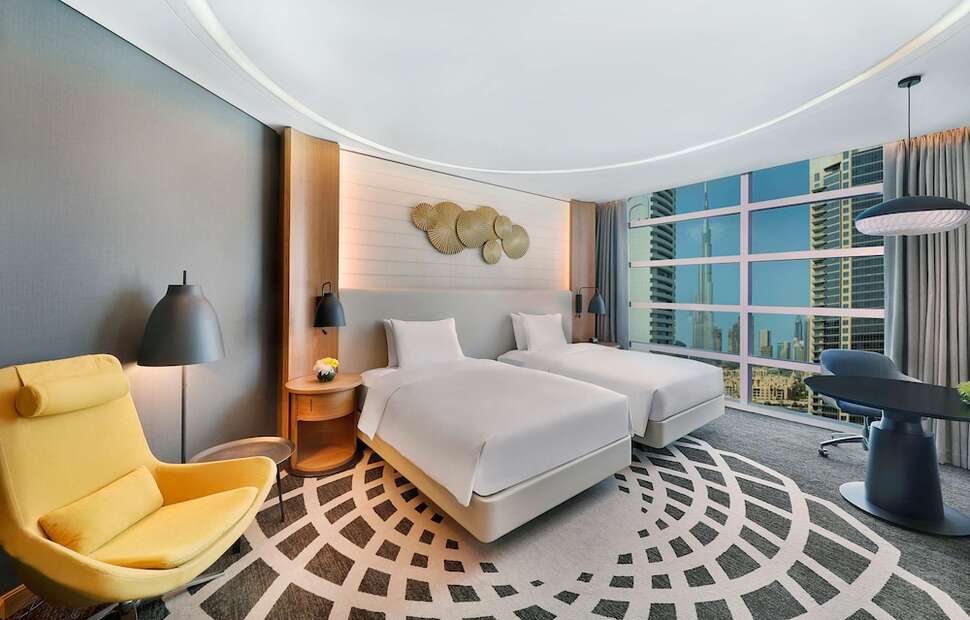Ein Foto DoubleTree by Hilton Dubai Business Bay