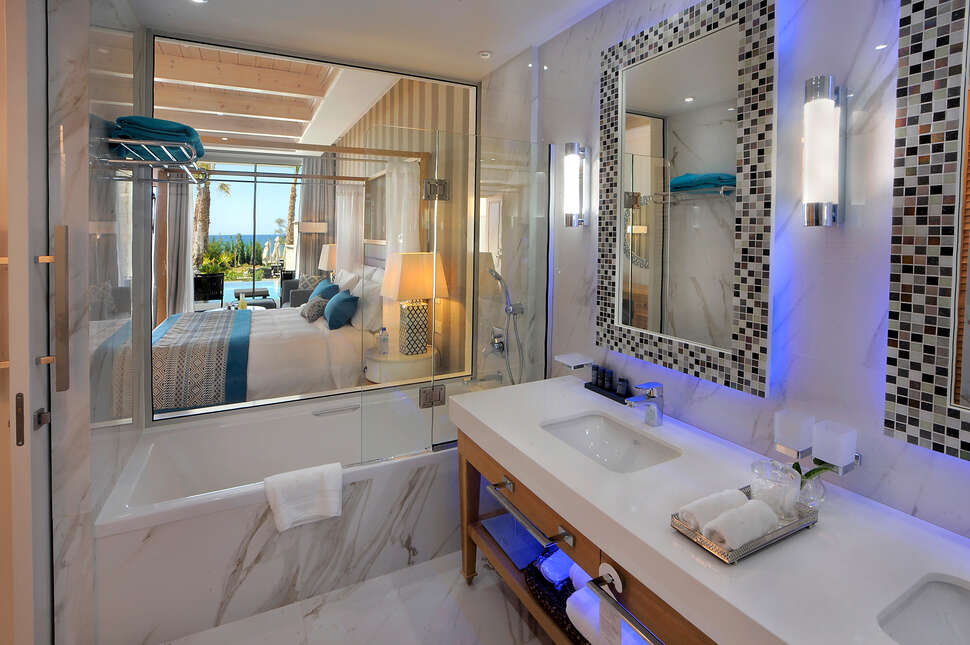 Ein Foto Amavi MadeForTwo Hotels