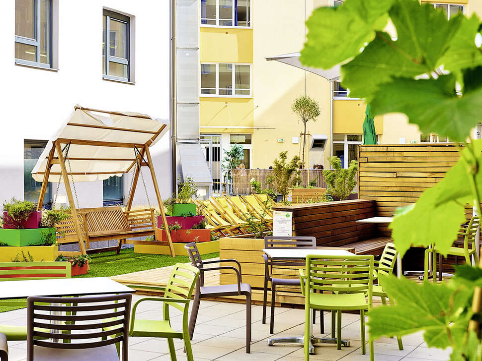 Ein Foto von der Terrasse im Hotel Zeitgeist