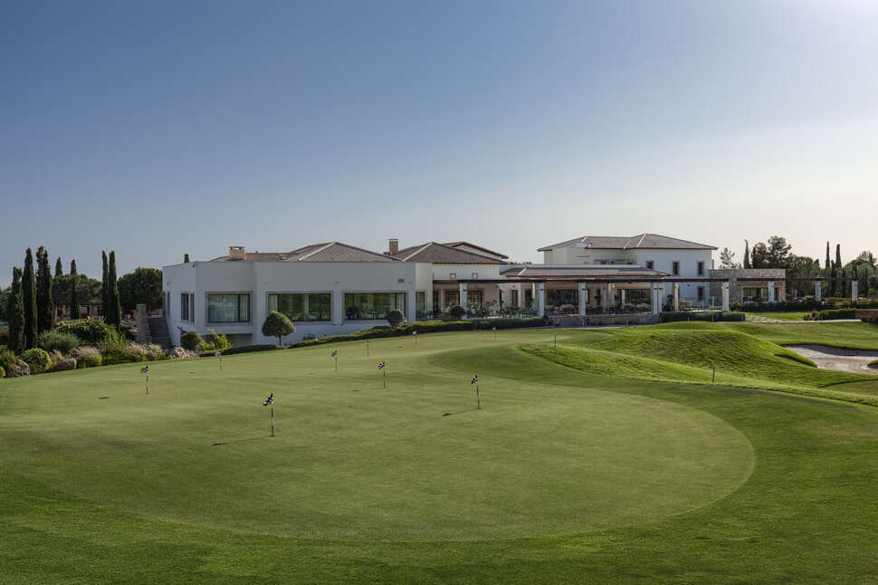 Een foto van Aphrodite Hills Rentals