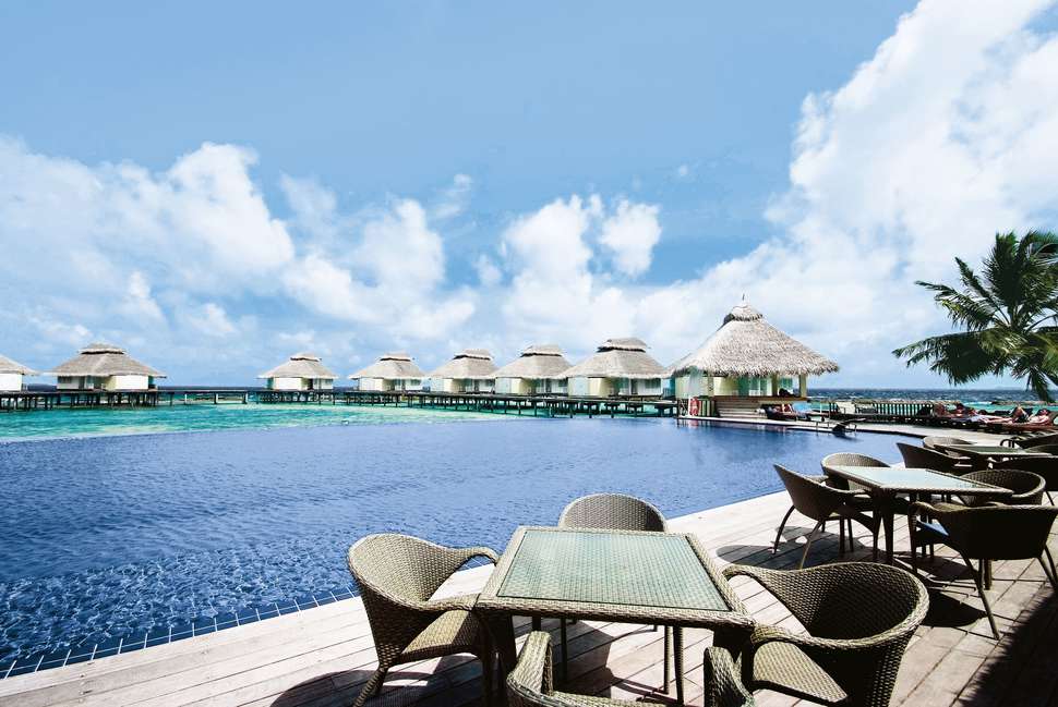 Een foto van de buitenkant van Ellaidhoo Maldives by Cinnamon