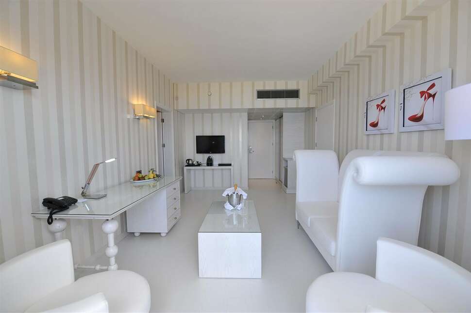 Een foto van St. George Hotel Spa & Beach Resort